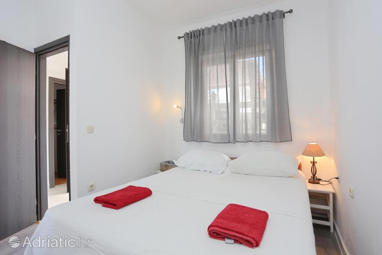 Apartments Bagaric Трогір Екстер'єр фото